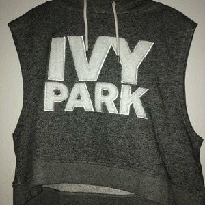 Gray cropped sleeveless hoodie